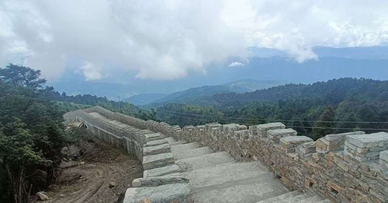 दोलखाको शैलुङमा मिनी ग्रेटवाल