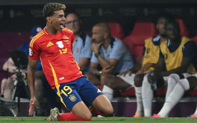 स्पेन युरोको फाइनलमा