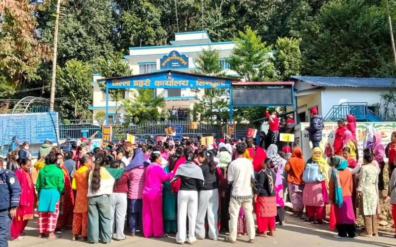 सिन्धुलीकी शुशिलाको पेट्रोल छर्केर आगोलगाई विभत्स हत्या, दुई जना पक्राउ